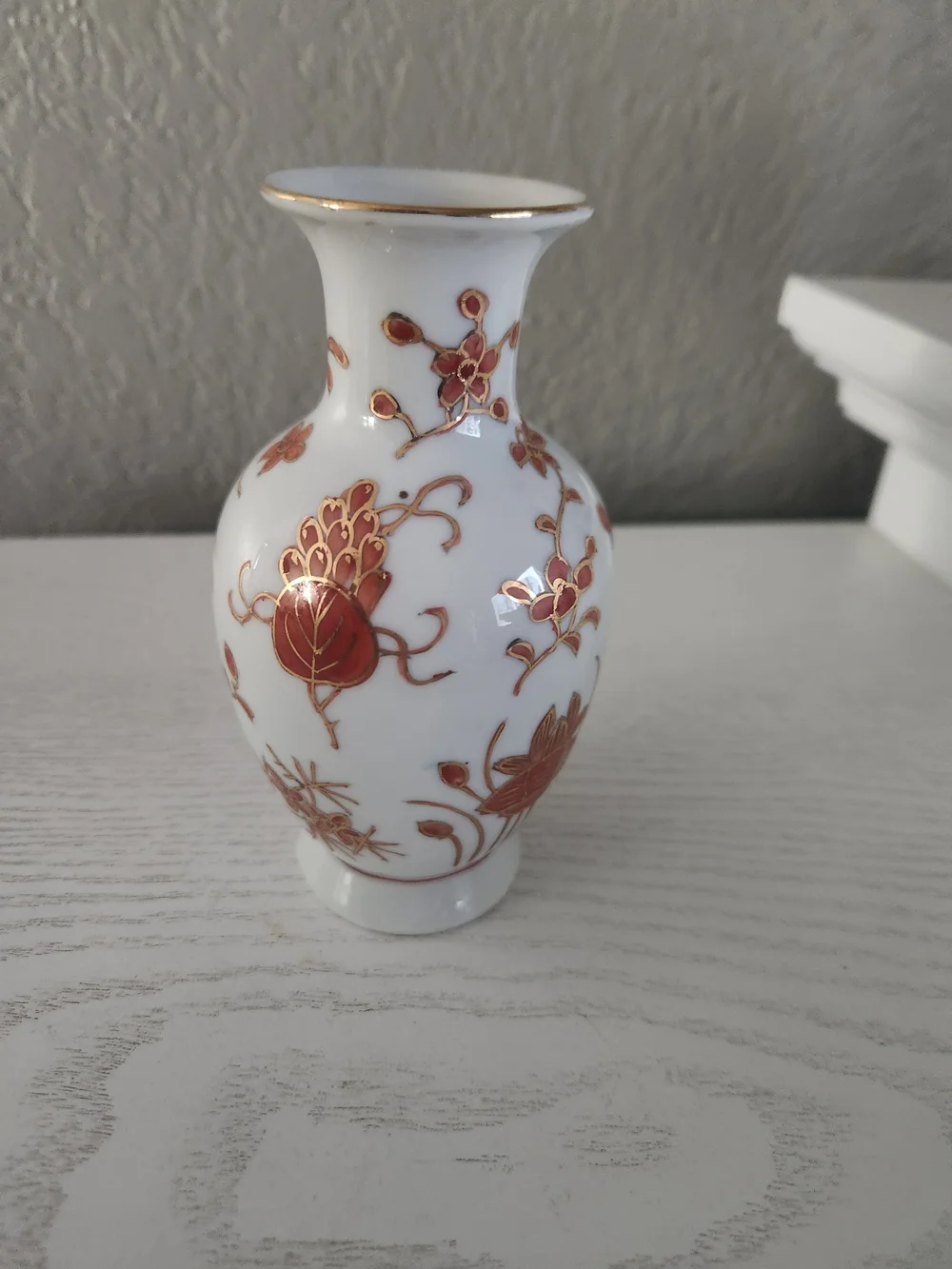Vintage ACF Japanese Small White and Gold Floral Porcelain Vase
